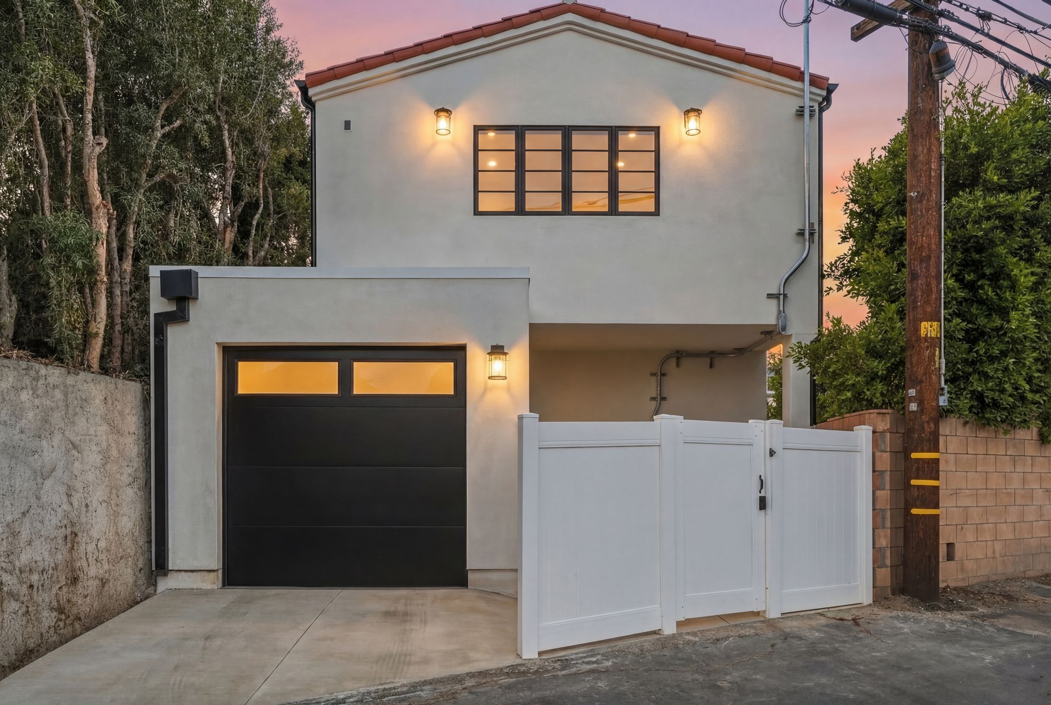 San Vincente ADU exterior detail with contemporary architecture and finished hardscape